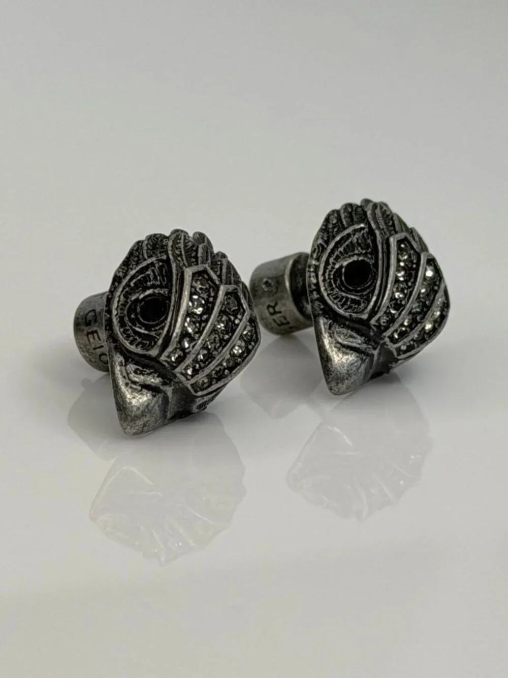 Authentic KURT GEIGER eagle stud earrings black crystal silver goth studs